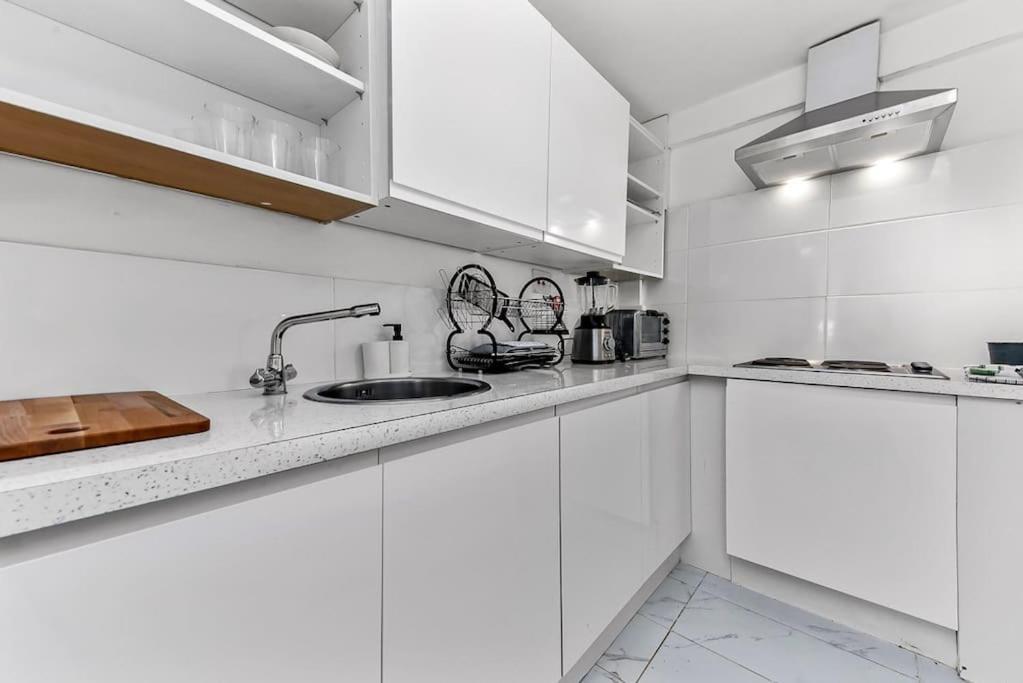 Deluxe Studio Near Camden Town ลอนดอน ภายนอก รูปภาพ